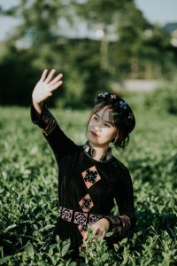 XỈU “UP” XỈU “DOWN” VỚI BỘ ẢNH của nhiếp ảnh gia Đặng Tiến Đạt (Sinh viên ngành Công nghệ truyền thông – Khoa Truyền thông đa phương tiện) - 02/11/2025