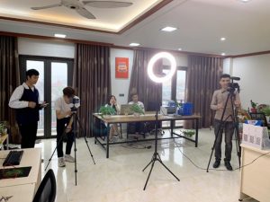 HỌC TRUYỀN THÔNG Ở ĐÂU TRONG THỜI ĐẠI CÔNG NGHỆ SỐ 4.0? - 04/11/2025