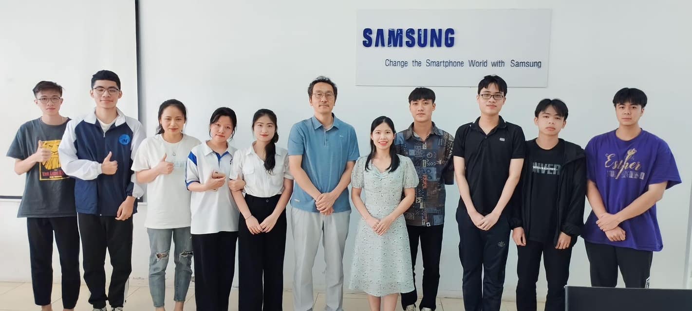 CÁC BẠN KHÁC ĐÃ NGHỈ HÈ - KNU VẪN MIỆT MÀI HỌC TẬP - 02/11/2025