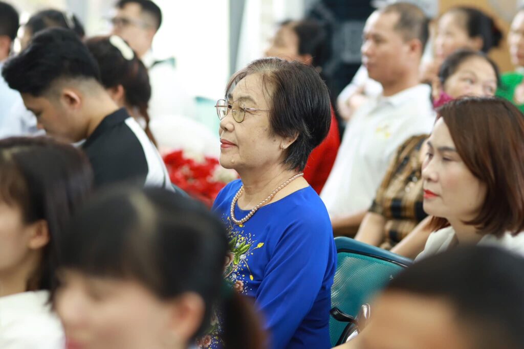“CHẠM ĐẾN ƯỚC MƠ” - LỄ TỐT NGHIỆP ĐẦY CẢM XÚC - 20/10/2025 “CHẠM ĐẾN ƯỚC MƠ” - LỄ TỐT NGHIỆP ĐẦY CẢM XÚC - 20/10/2025