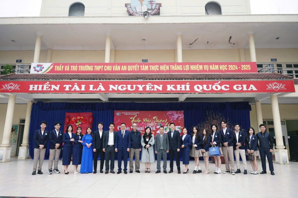 ICTU ĐỒNG HÀNH CÙNG THPT CHU VĂN AN - 16/10/2025